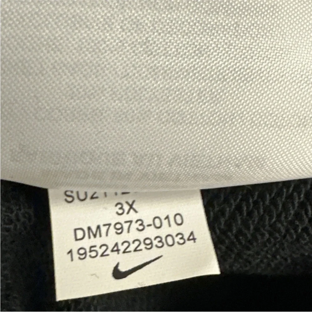 Nike Sportswear Women's Plus Size 3X Essential Futura French Terry Shorts DM7973 - Picture 11 of 11